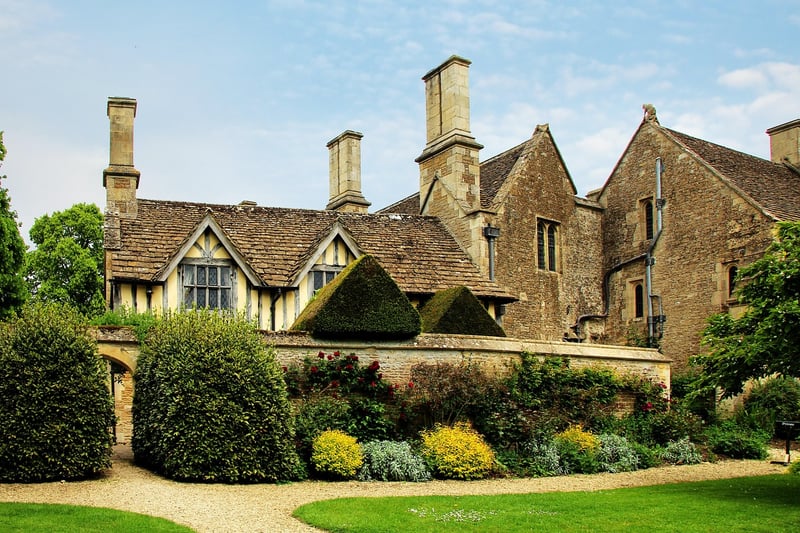 Victorian Mansion Wedding Venue